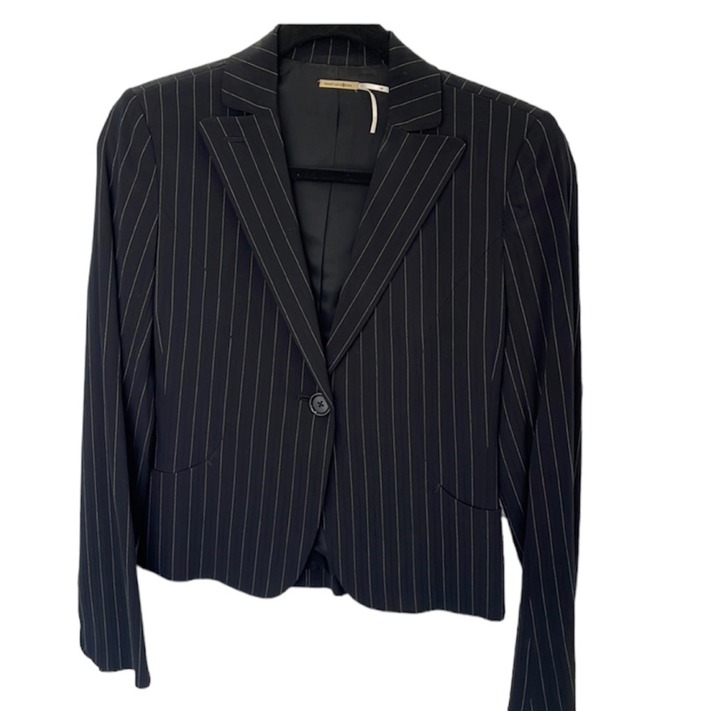 Maxstudio black white pinstripe office career work classic blazer Size 0